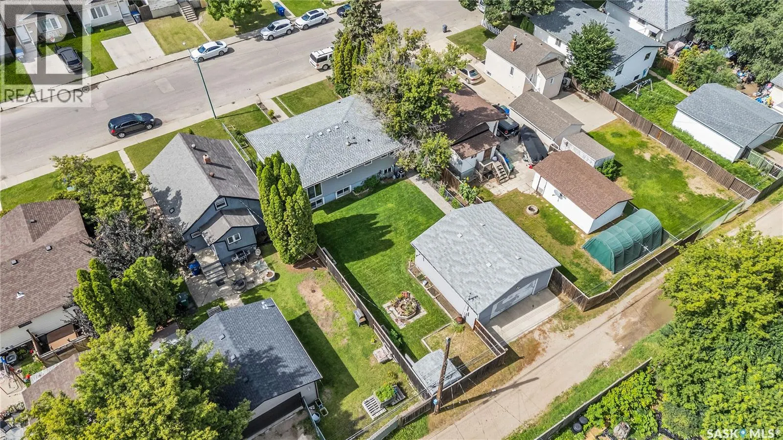 336 X AVENUE S