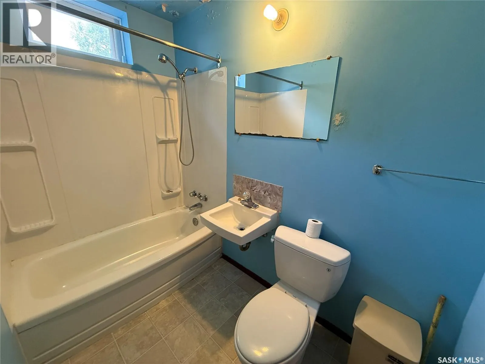 2510 29th STREET W