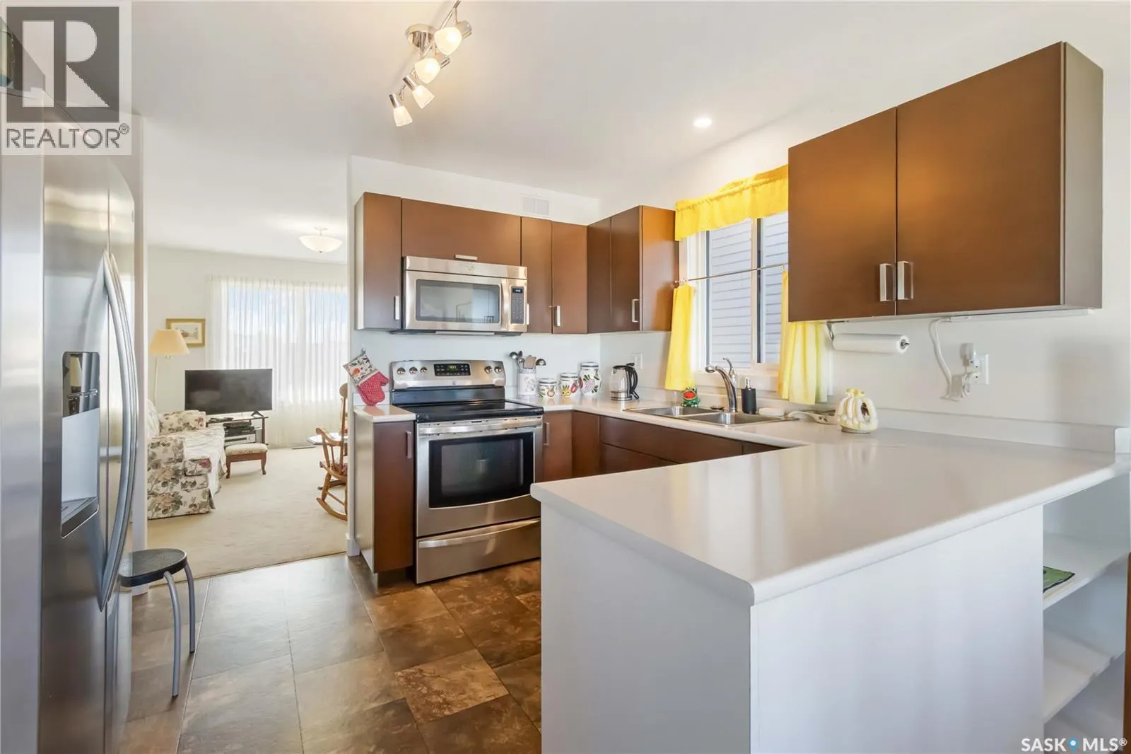 50 Martens CRESCENT