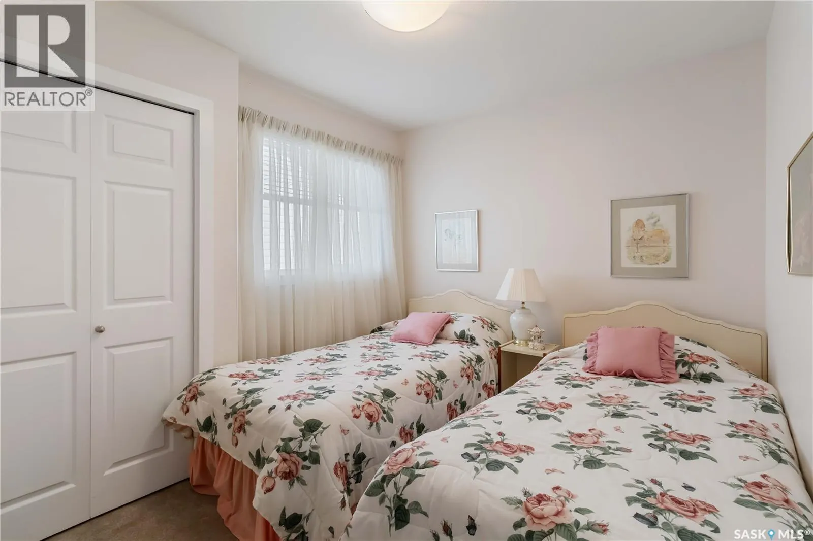 50 Martens CRESCENT
