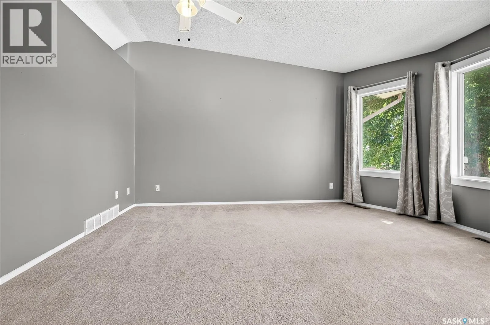 602 Duffield STREET W