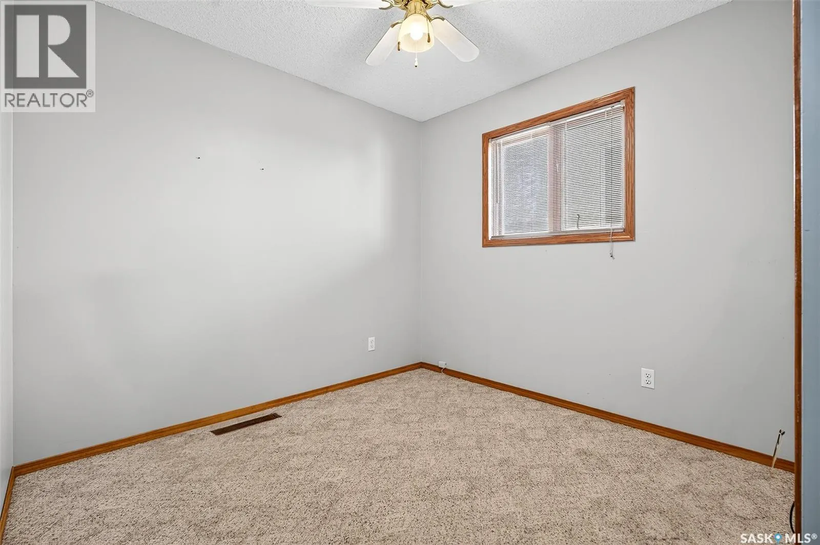 602 Duffield STREET W