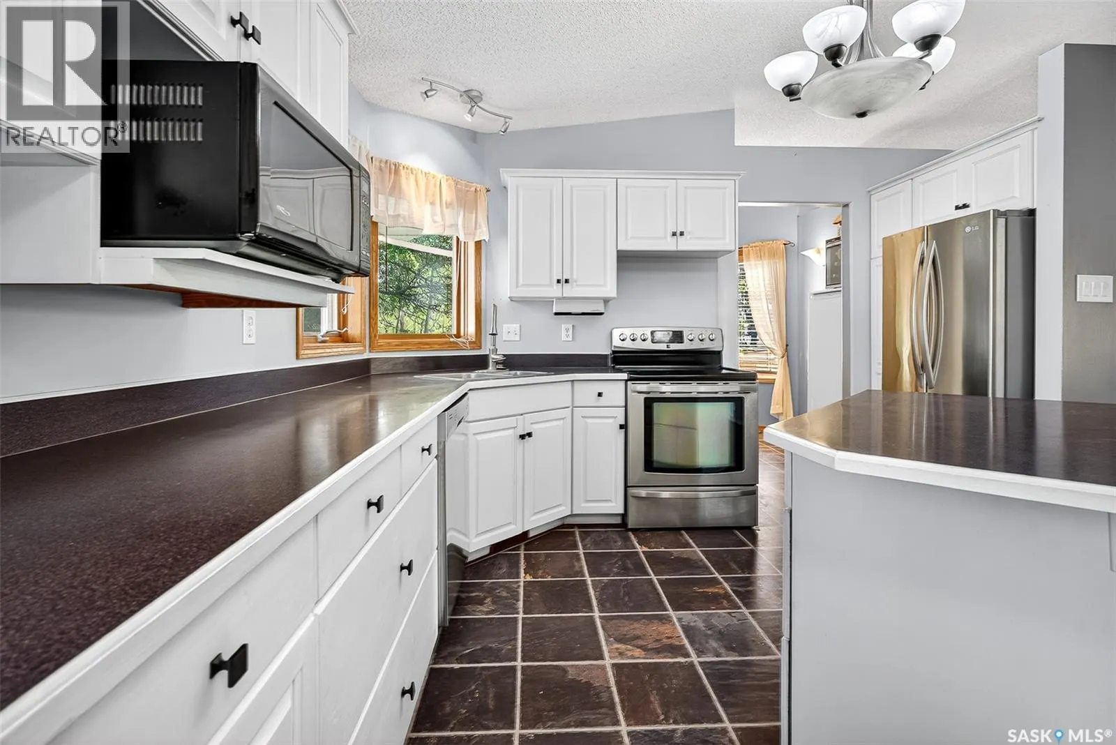 602 Duffield STREET W
