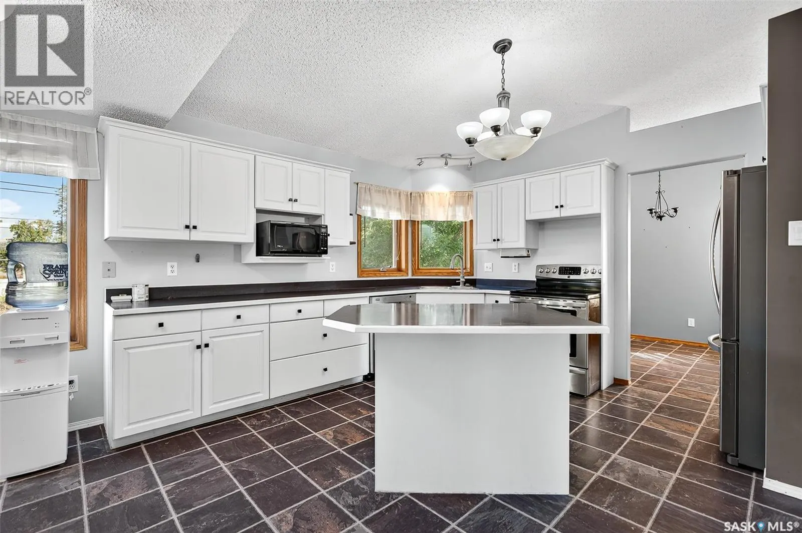 602 Duffield STREET W
