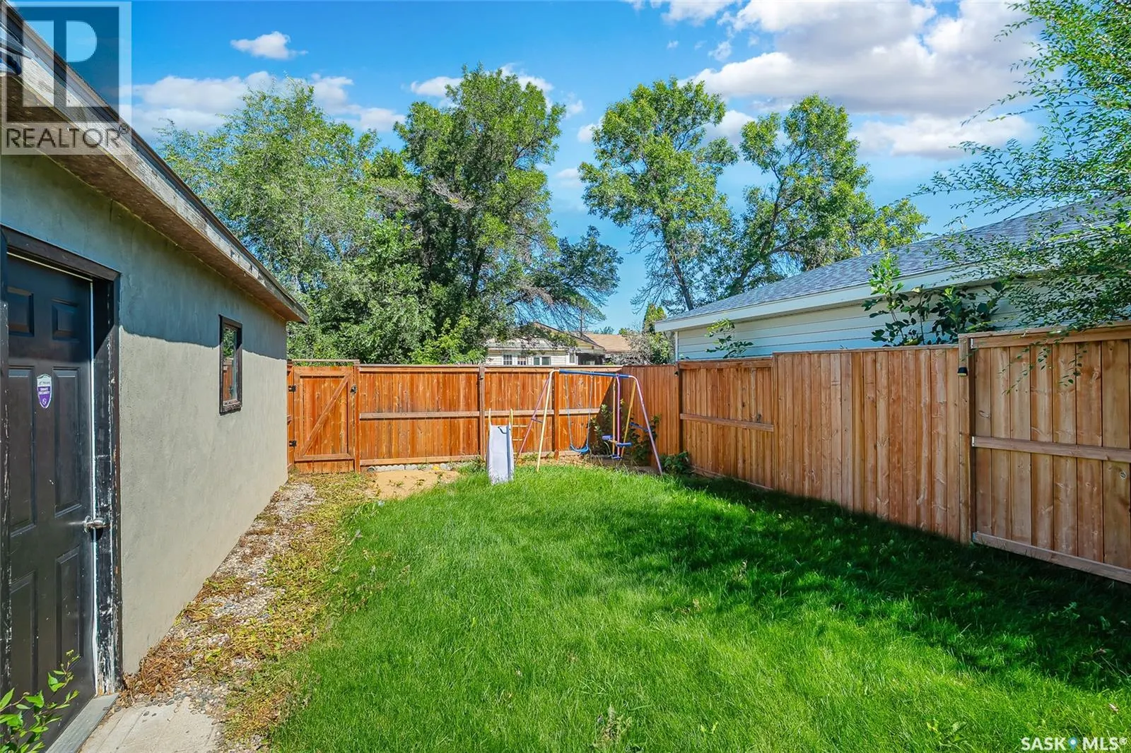 42 Dominion CRESCENT