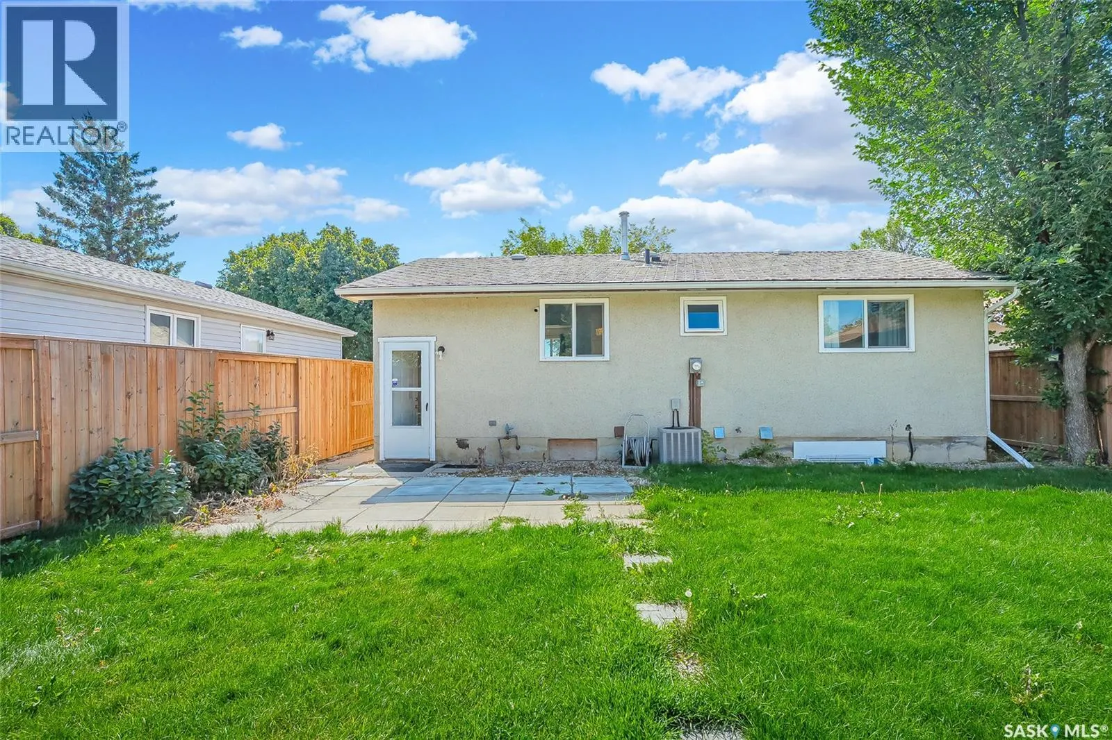 42 Dominion CRESCENT