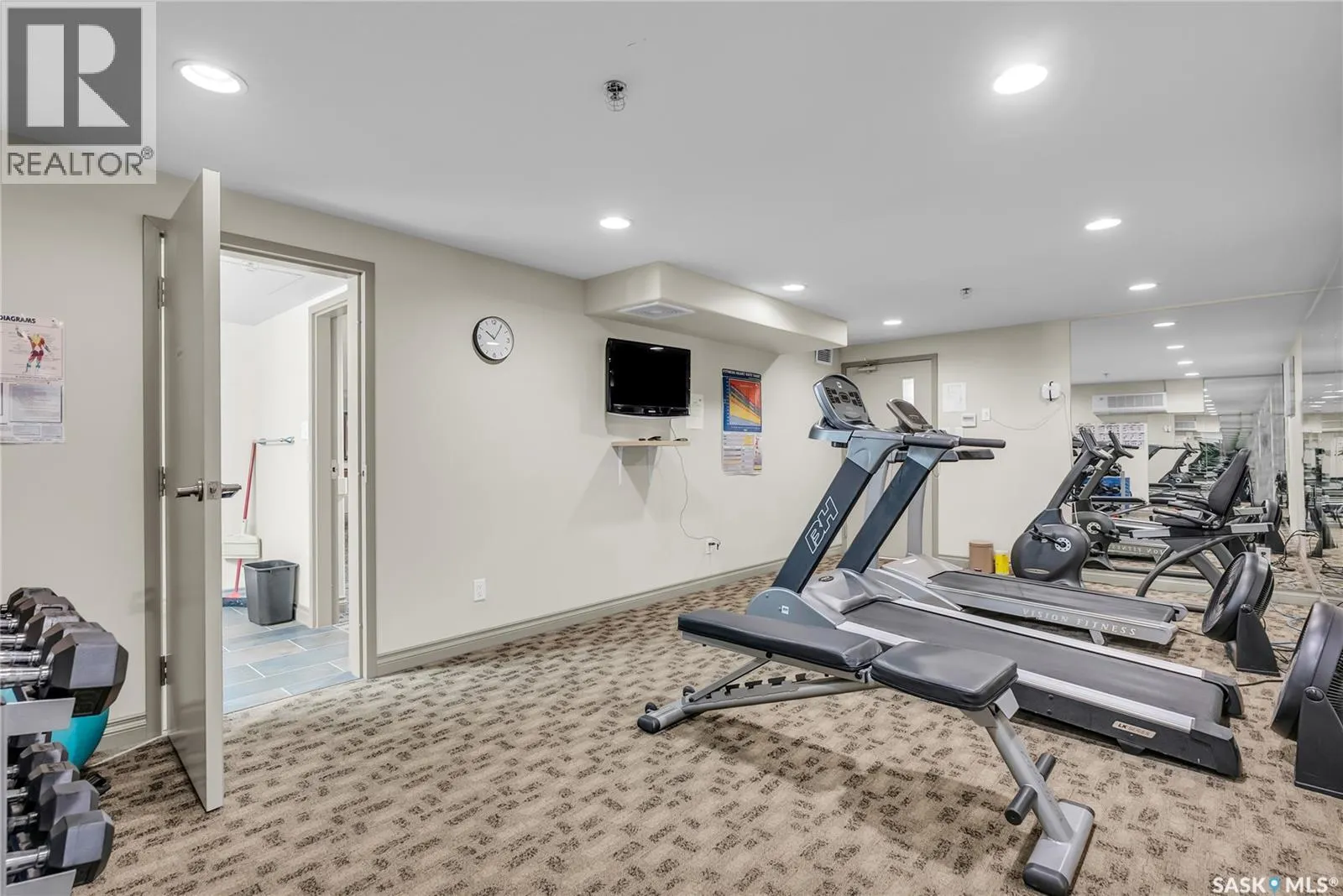 135 623 Saskatchewan CRESCENT W