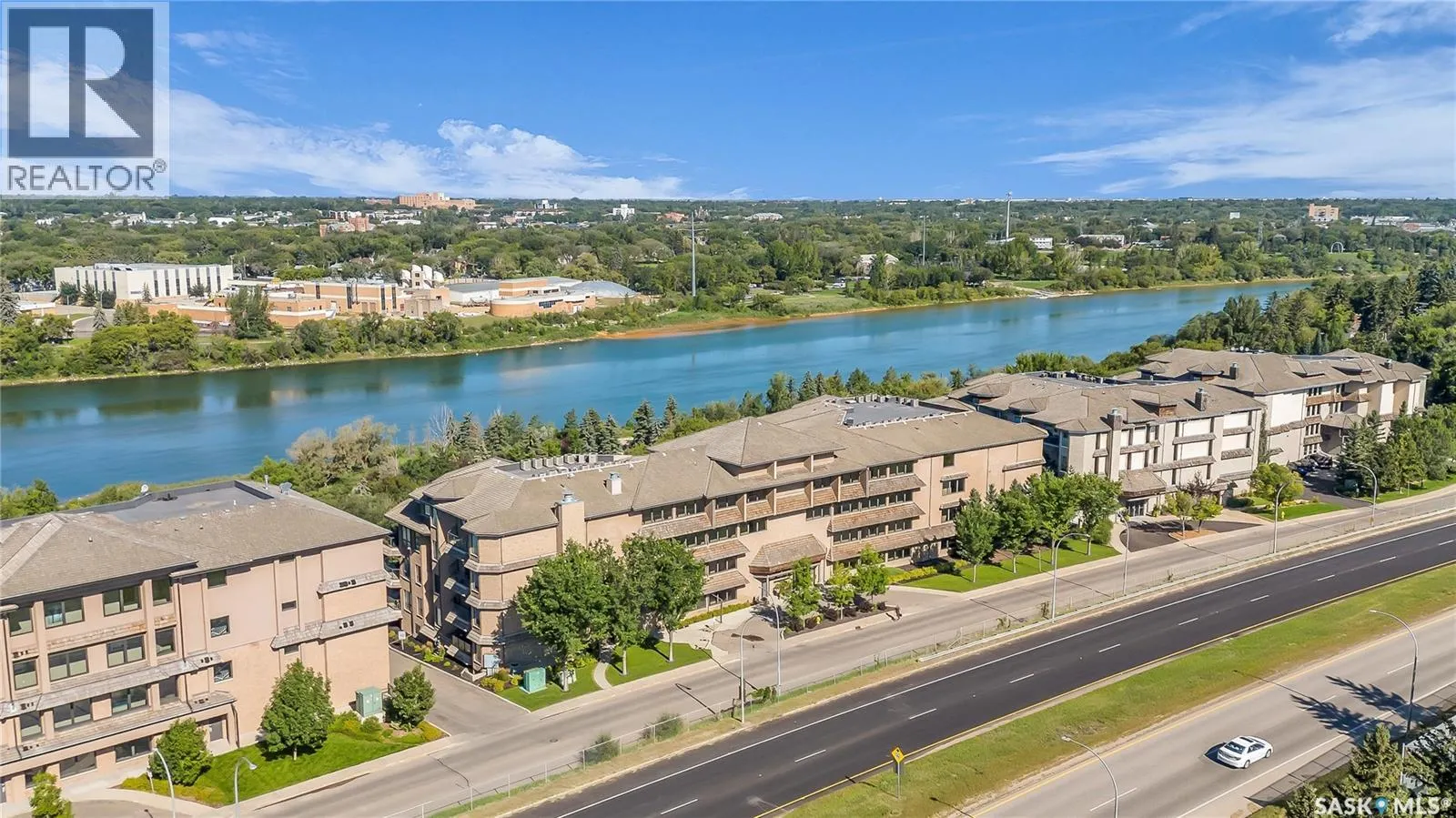 135 623 Saskatchewan CRESCENT W