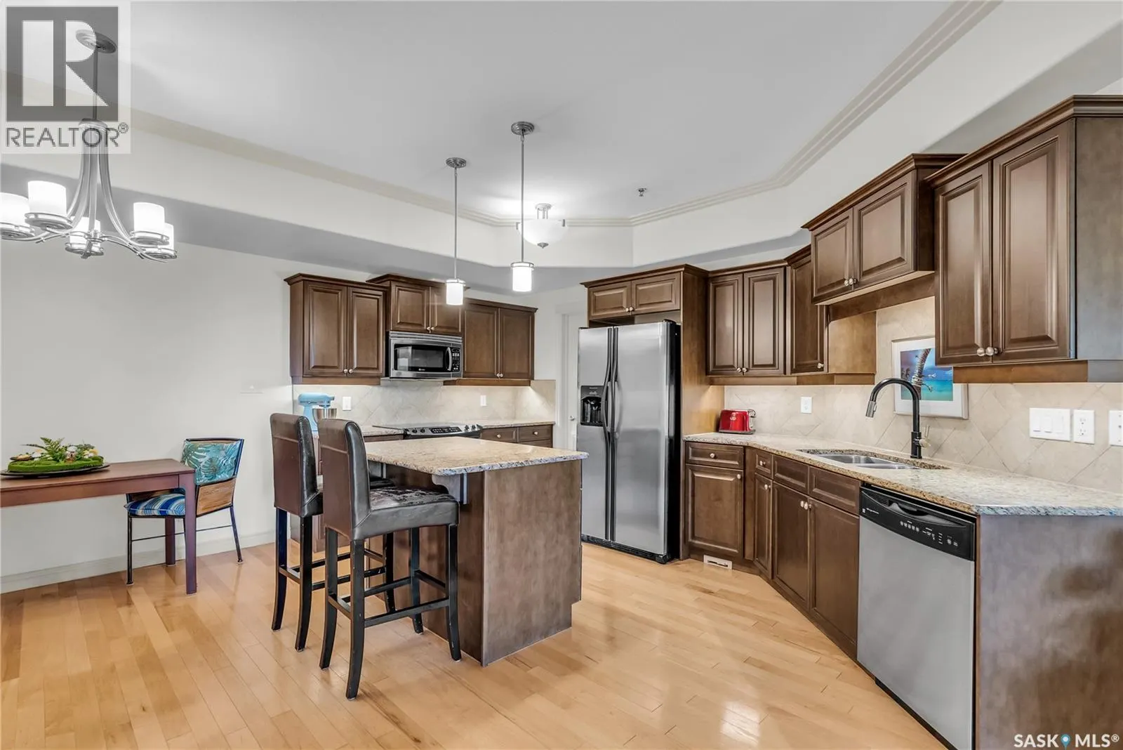 135 623 Saskatchewan CRESCENT W
