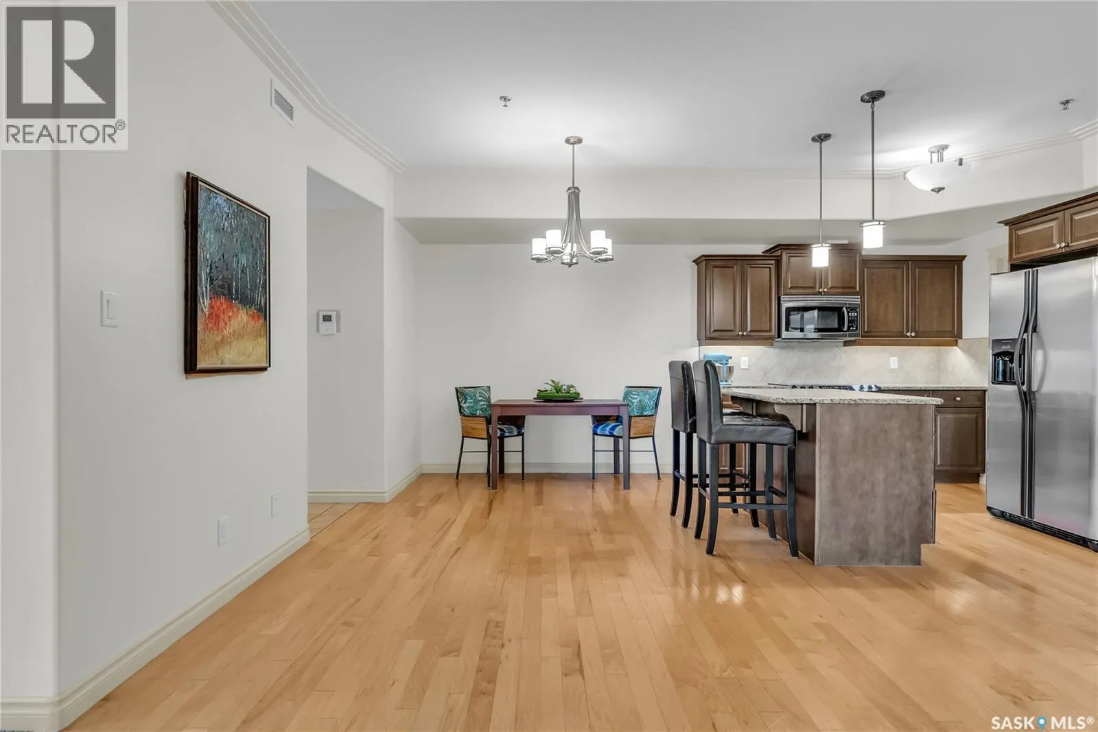 135 623 Saskatchewan CRESCENT W