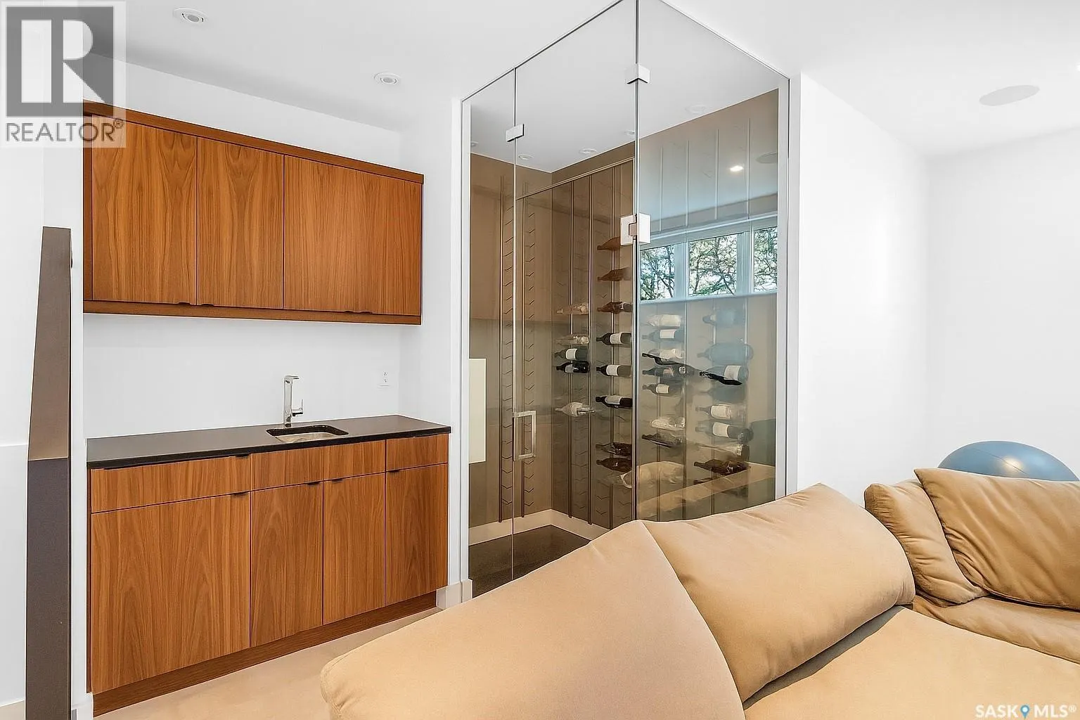 434 7th STREET