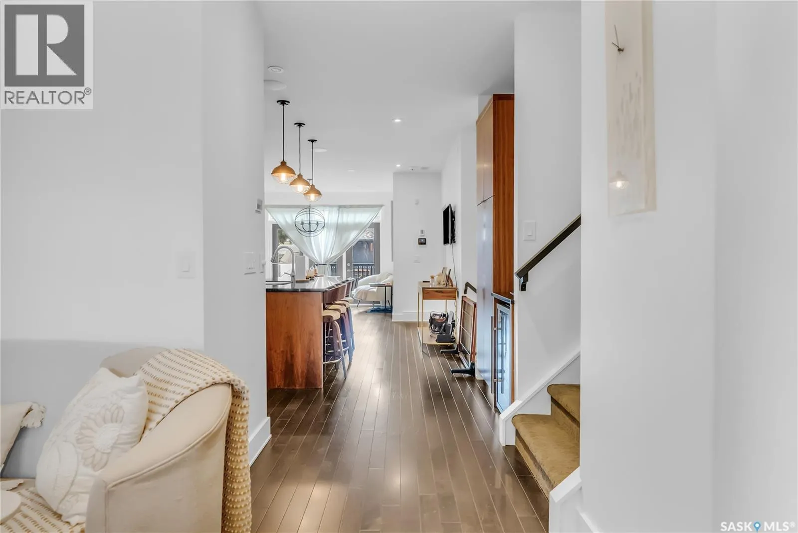 434 7th STREET