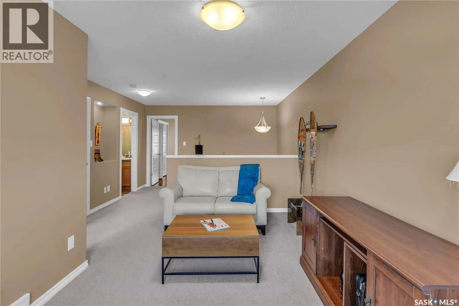 146 4100 Sandhill CRESCENT
