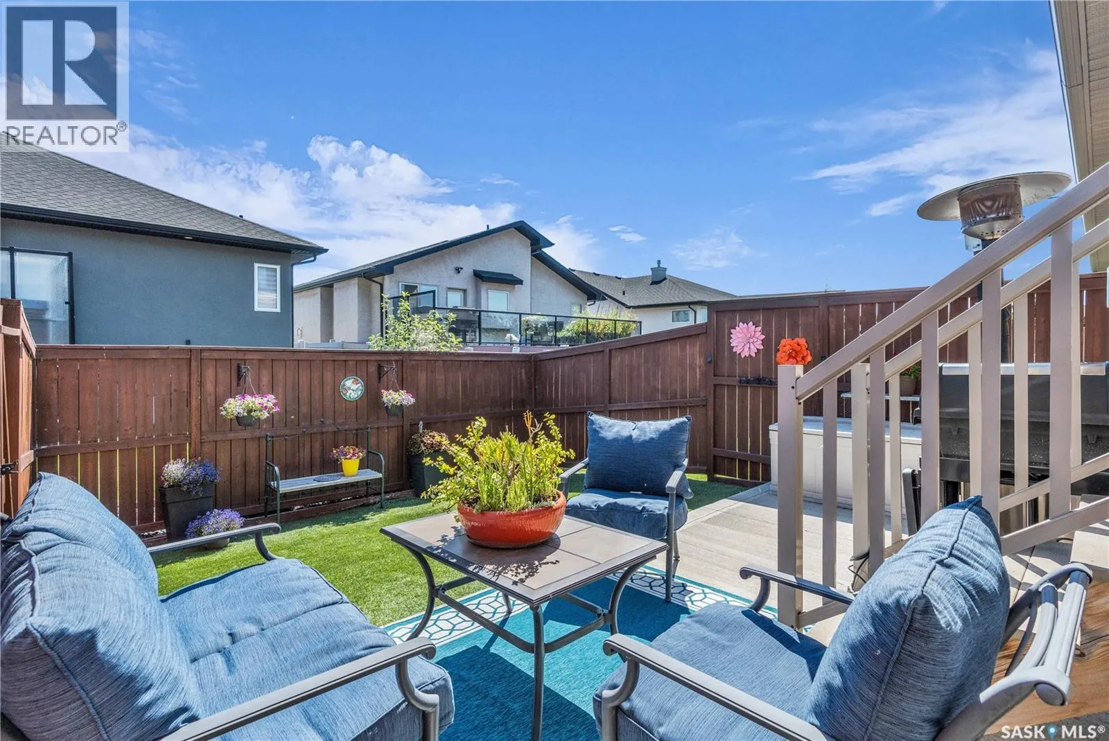 146 4100 Sandhill CRESCENT