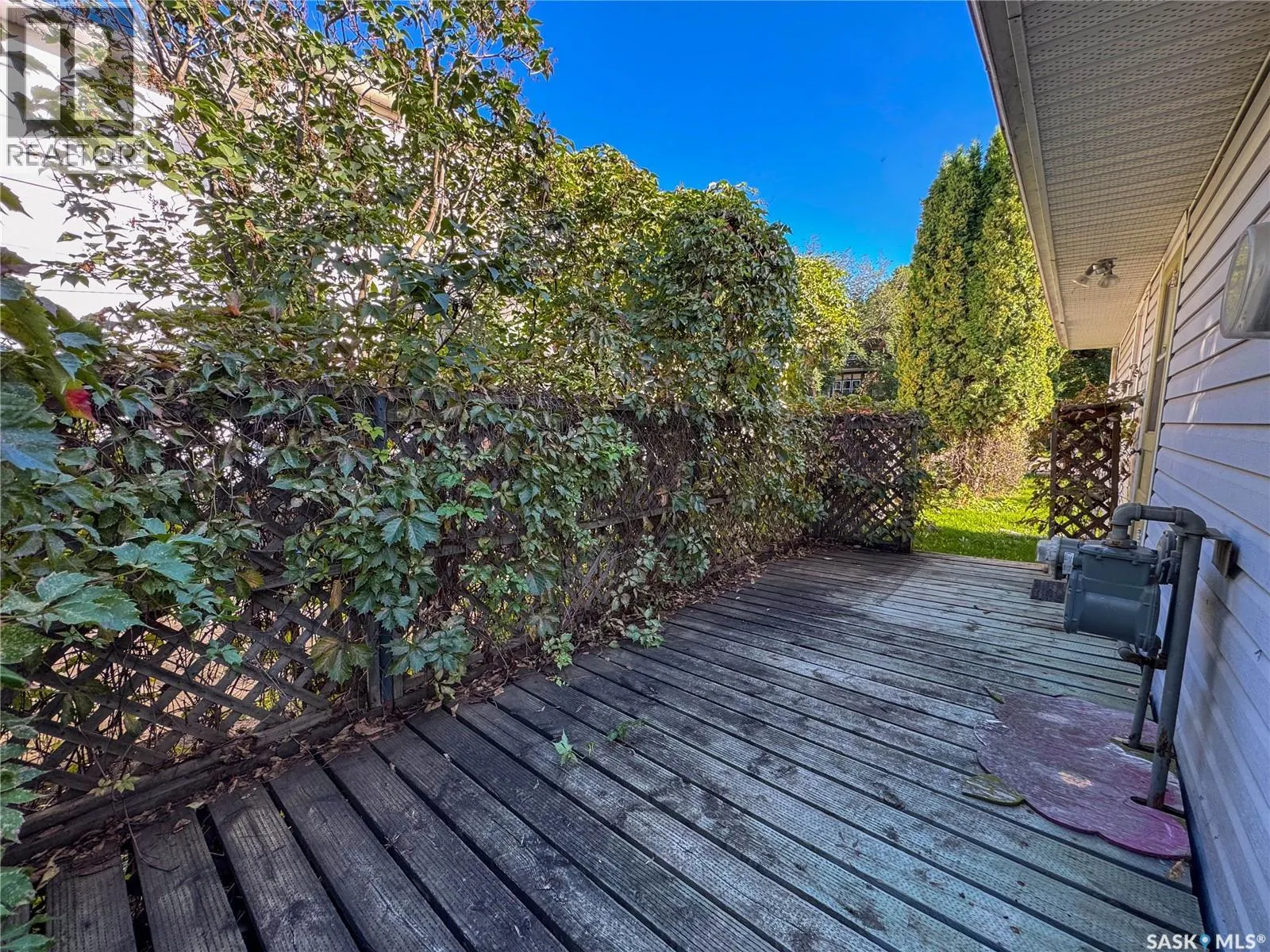324 19th STREET W