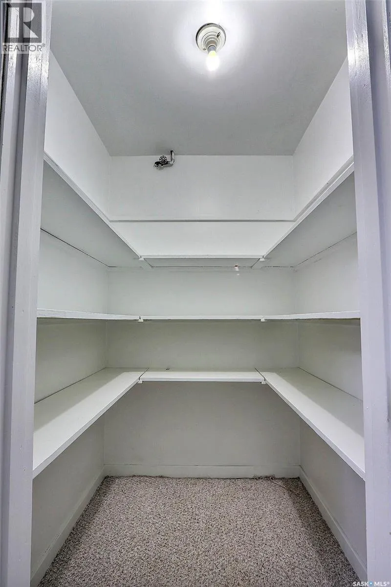 324 19th STREET W
