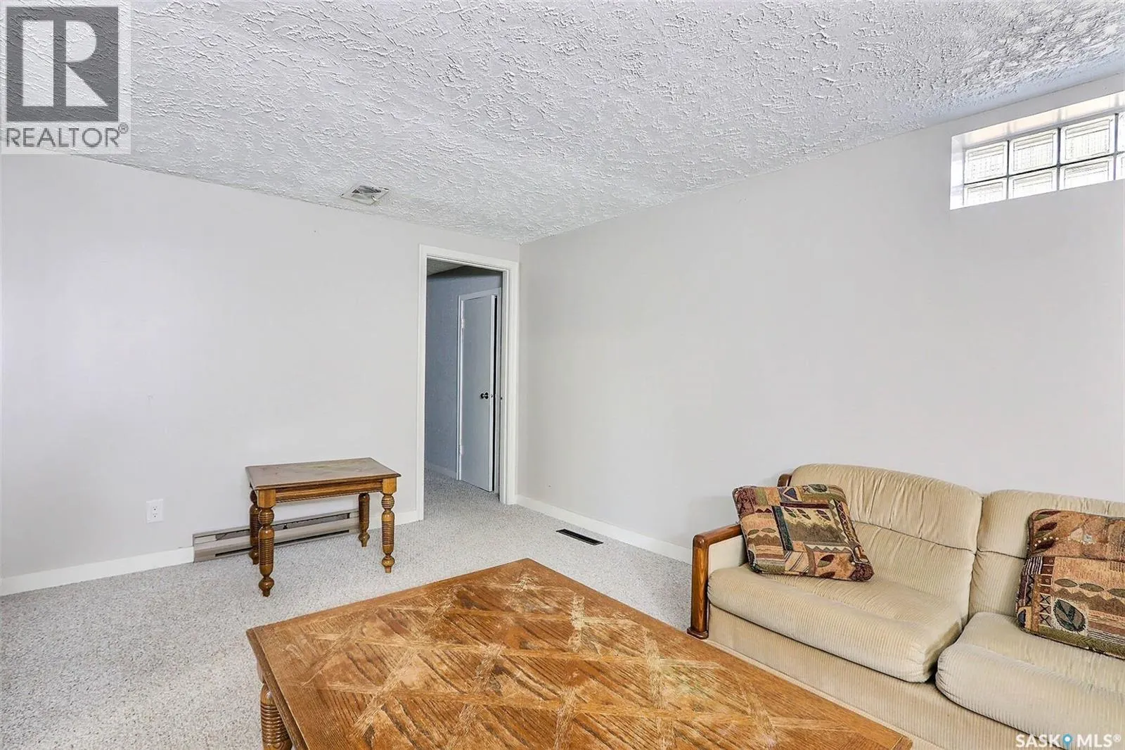 324 19th STREET W