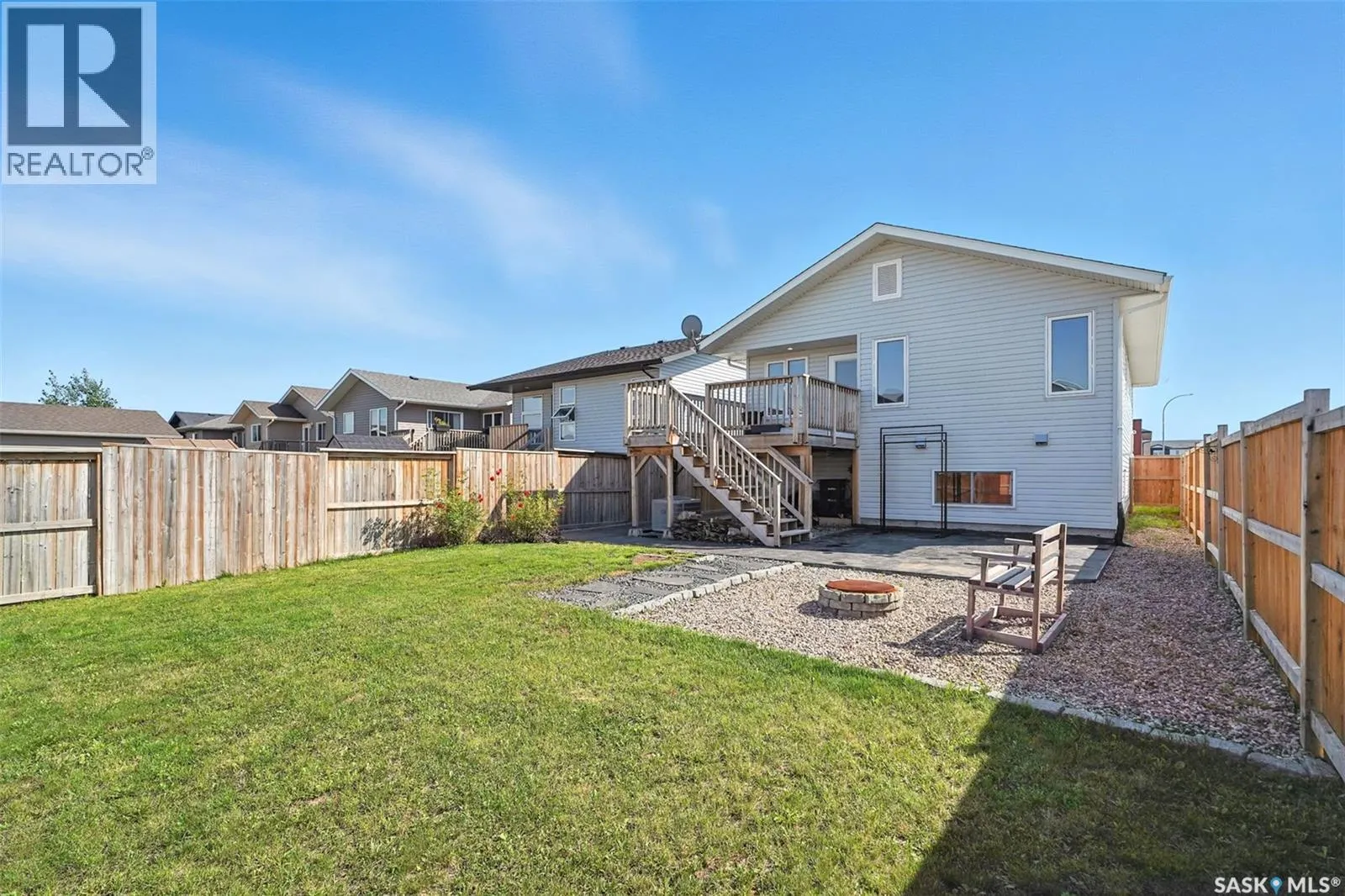 220 Reddekopp LANE