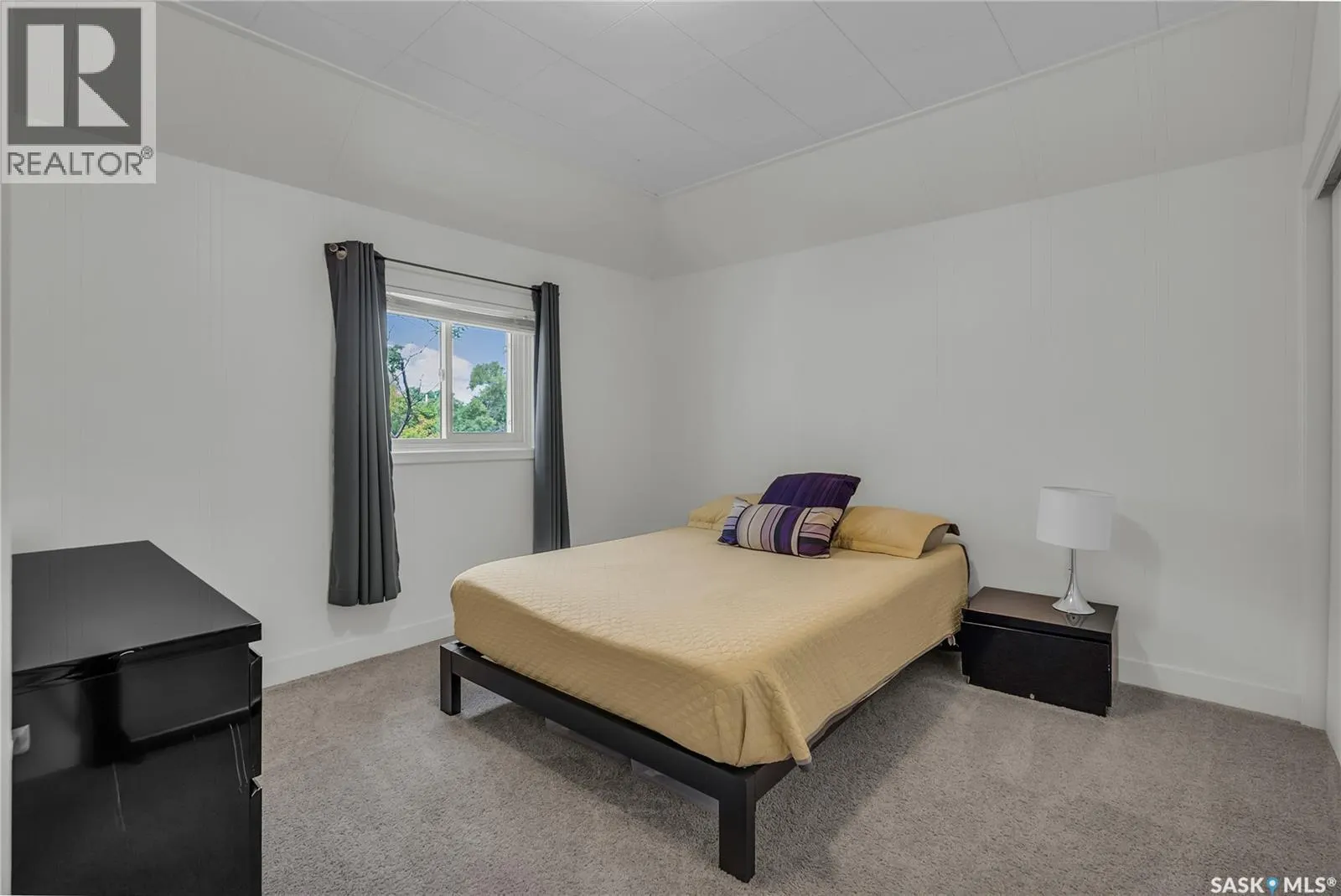 306 109th STREET W