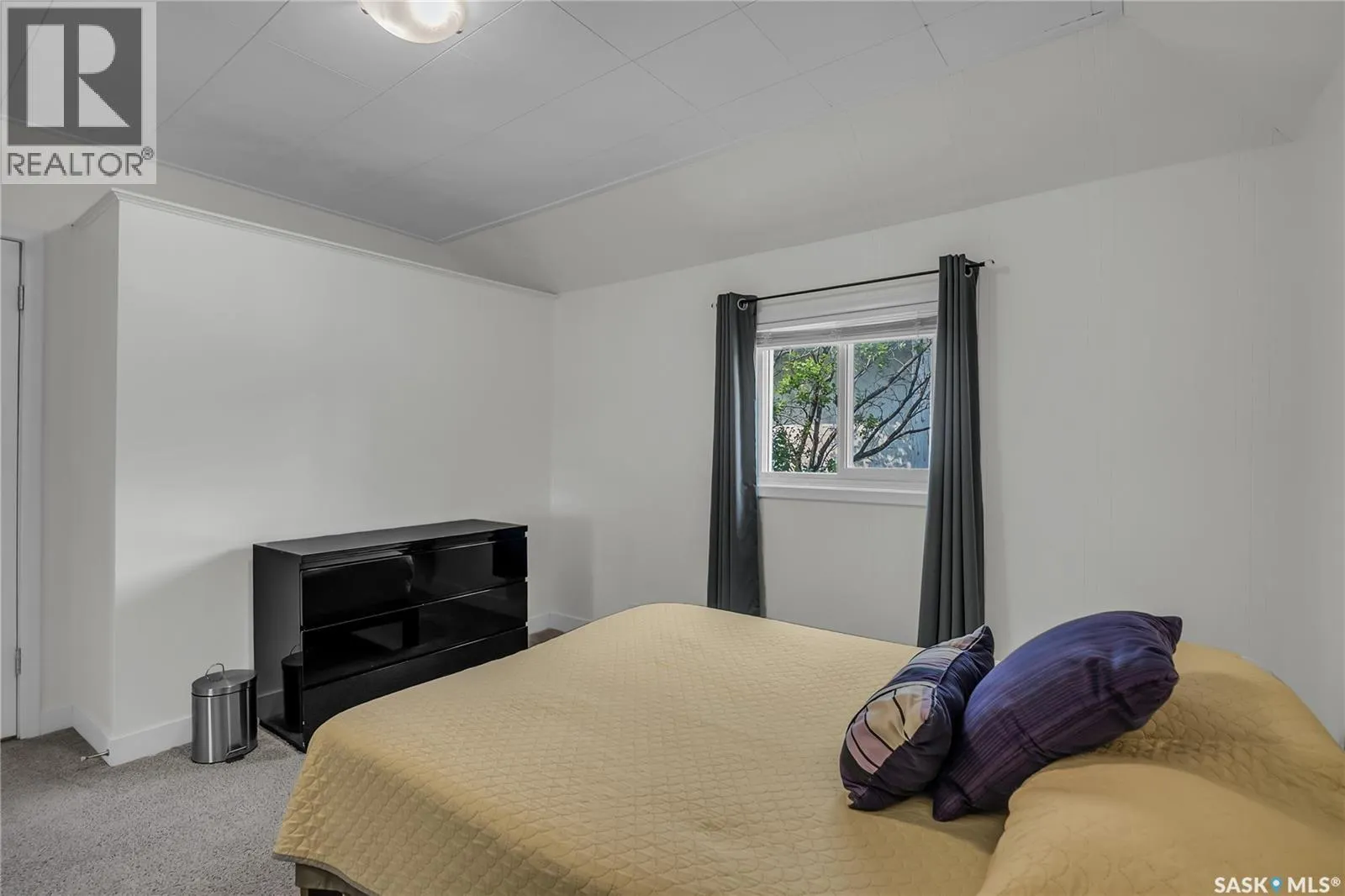 306 109th STREET W