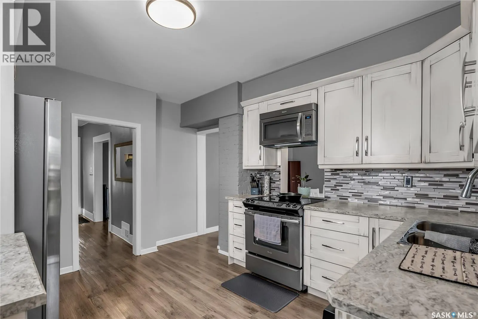 306 109th STREET W