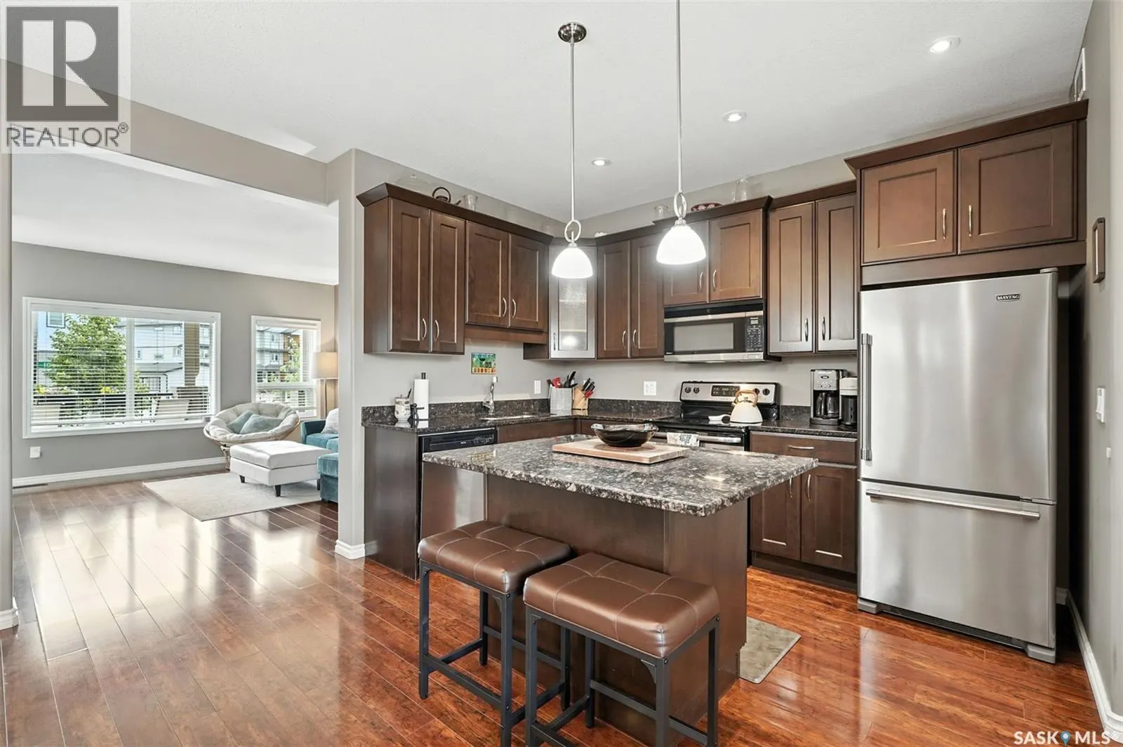1026 Willowgrove CRESCENT