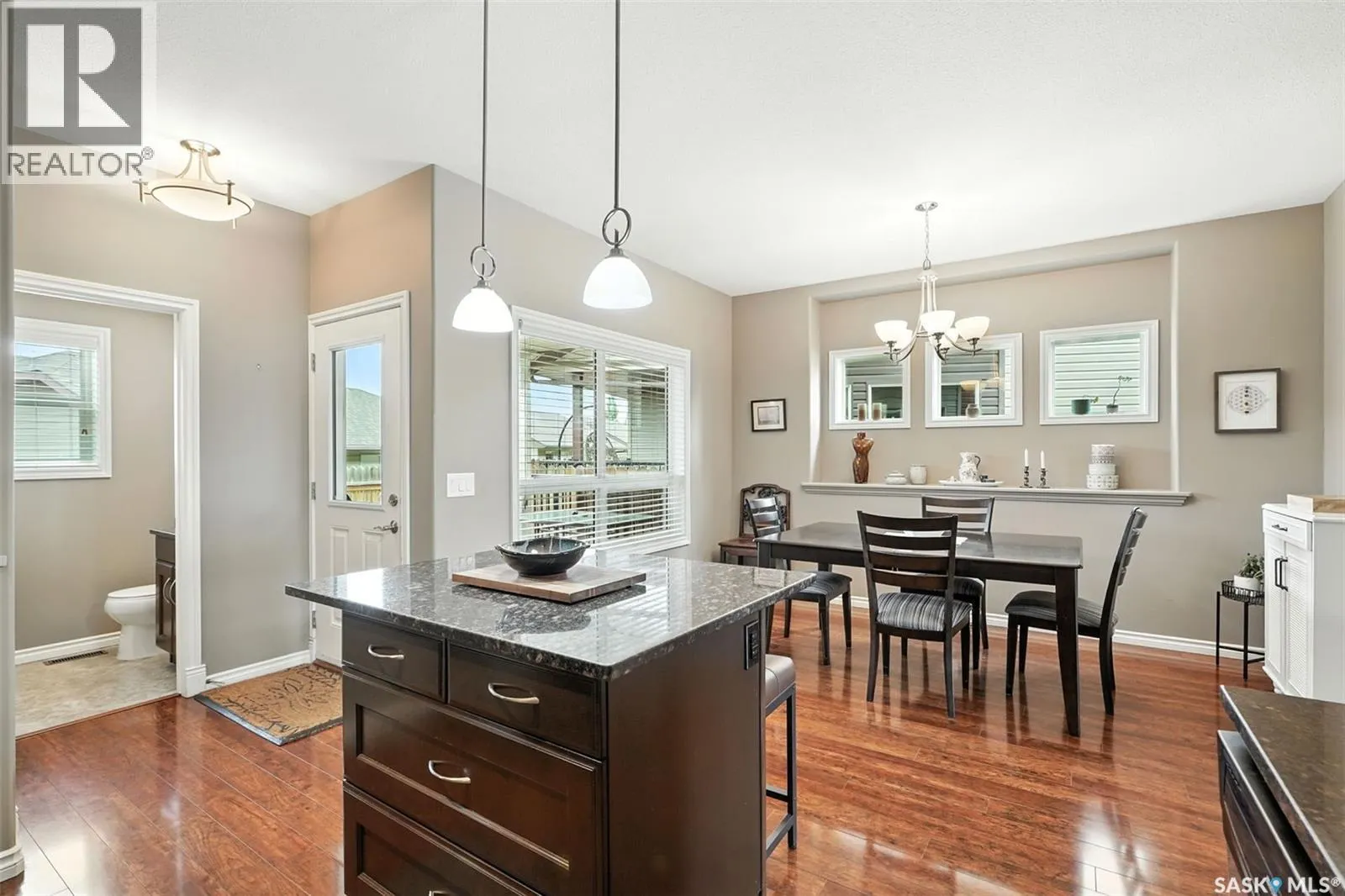 1026 Willowgrove CRESCENT