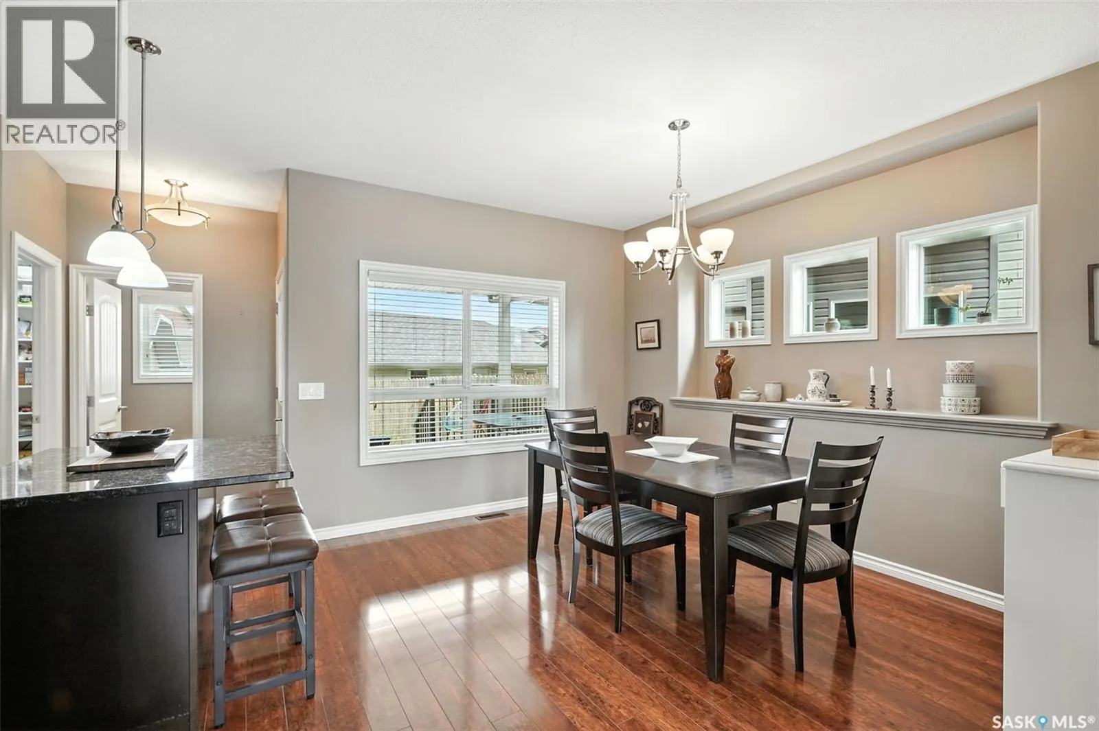 1026 Willowgrove CRESCENT