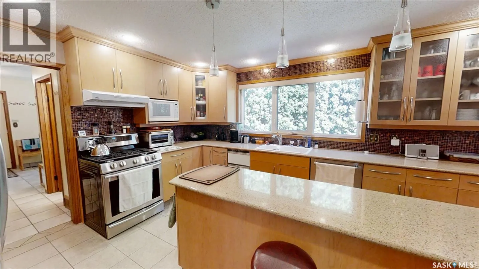 1540 Crerar DRIVE