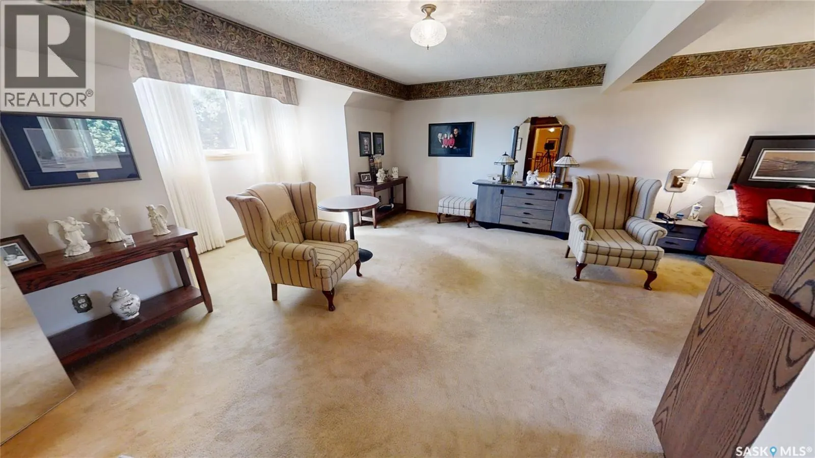 1540 Crerar DRIVE
