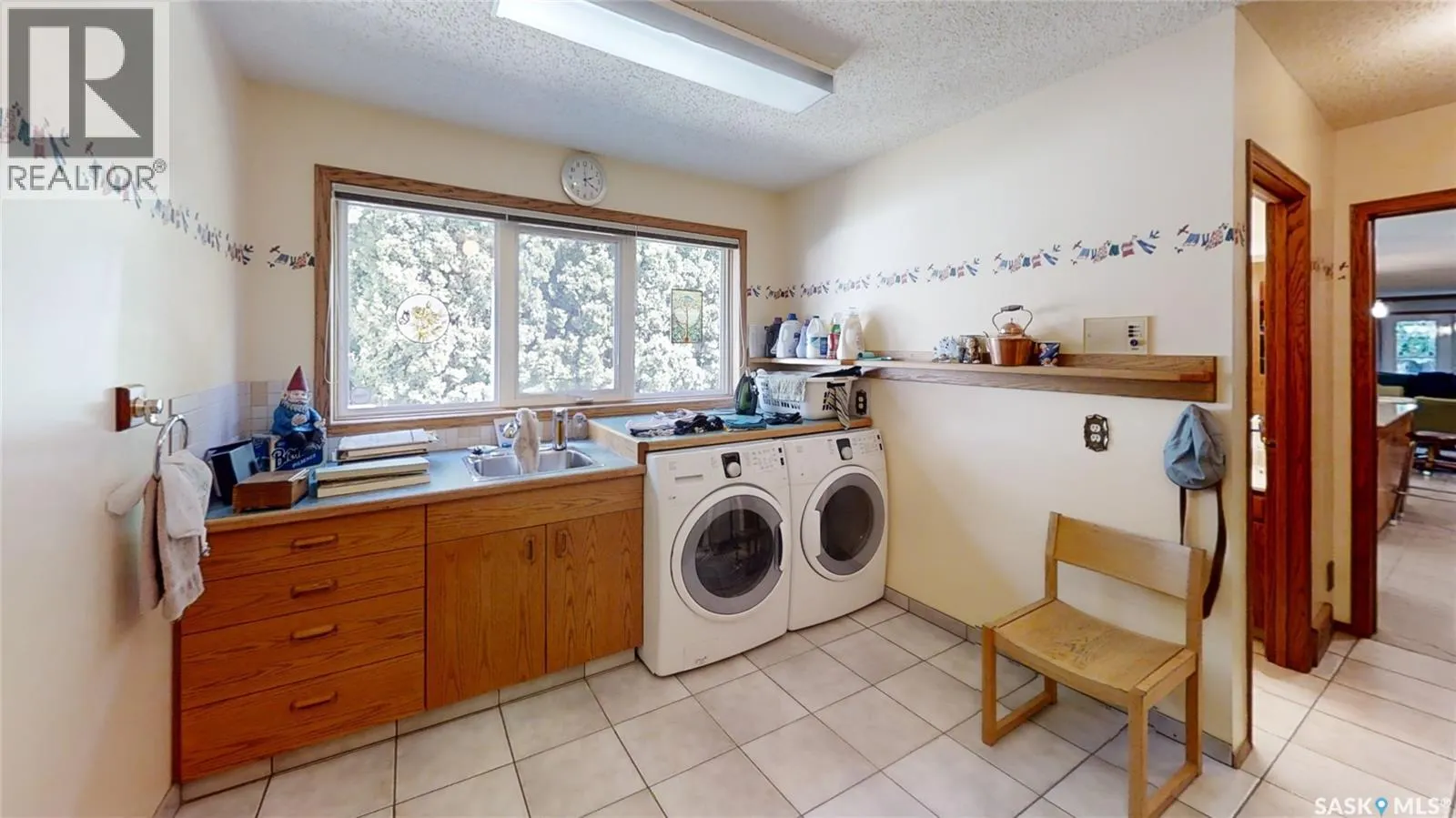 1540 Crerar DRIVE