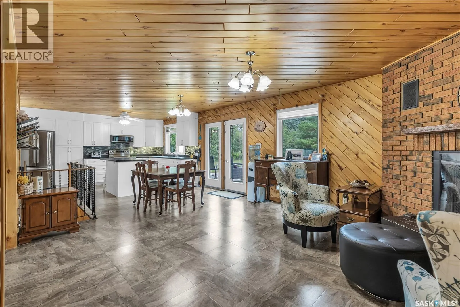 41 Silver Willow Road