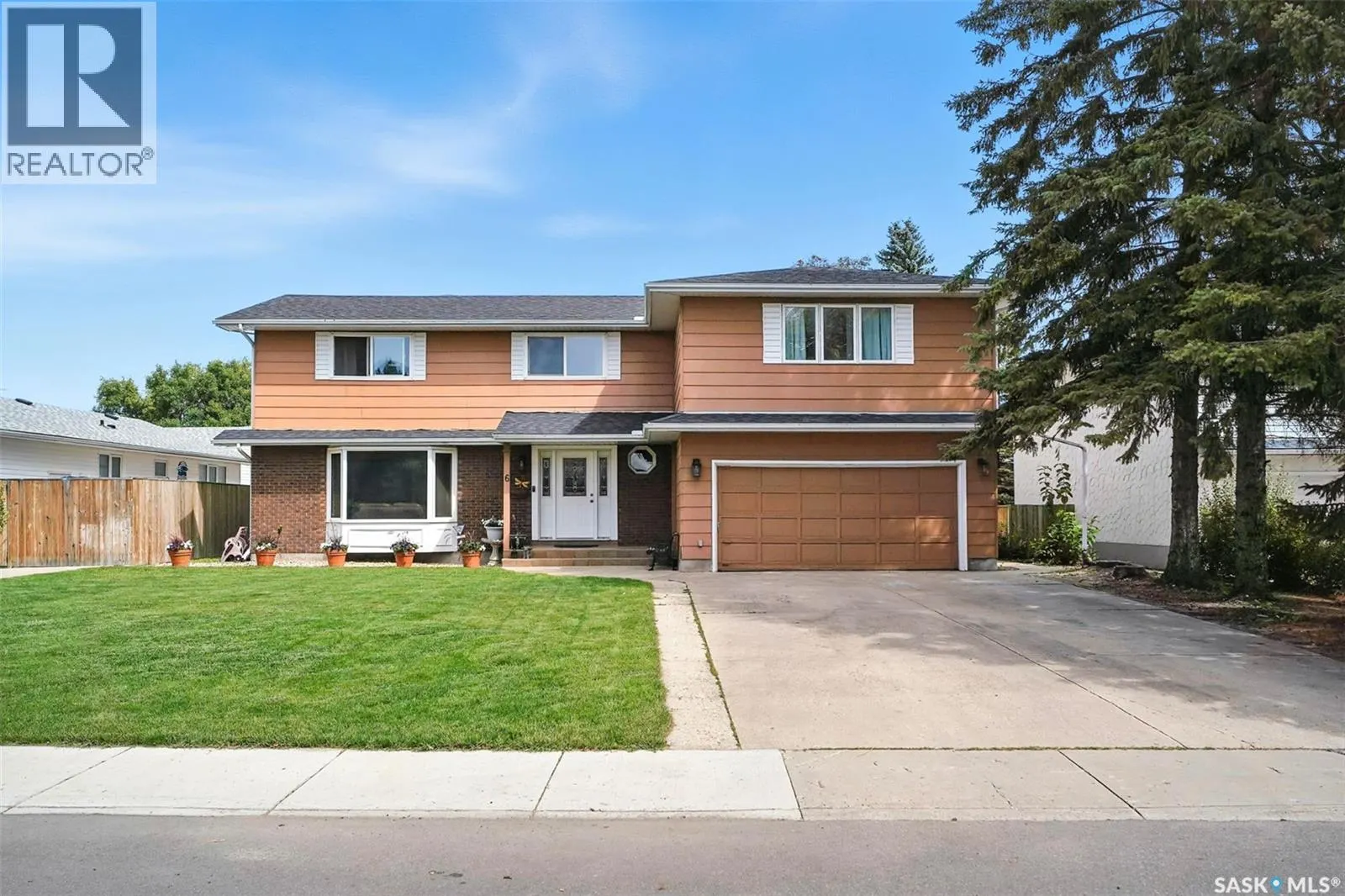 6 Capilano DRIVE