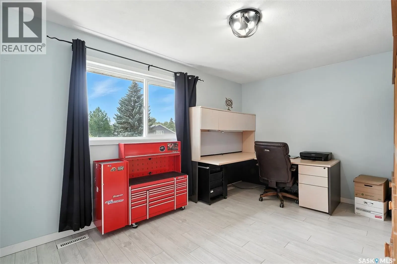 6 Capilano DRIVE