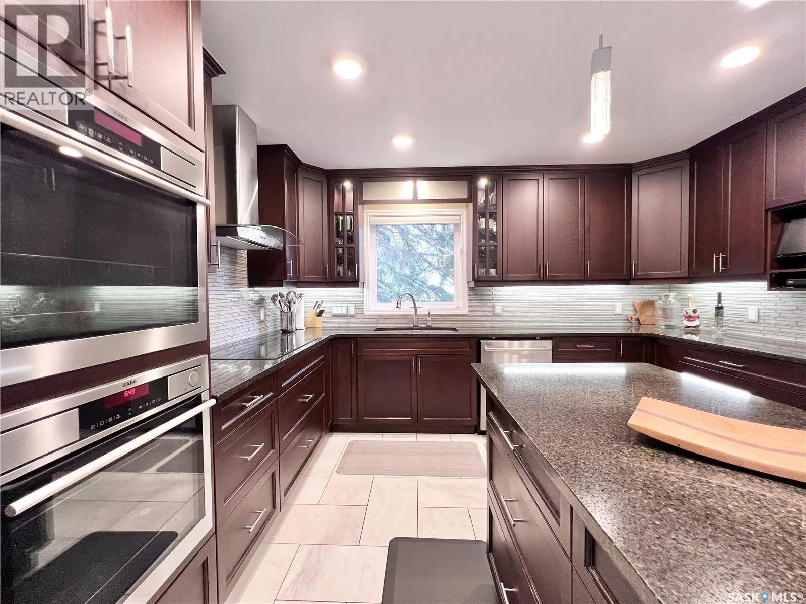 5 Poplar PLACE