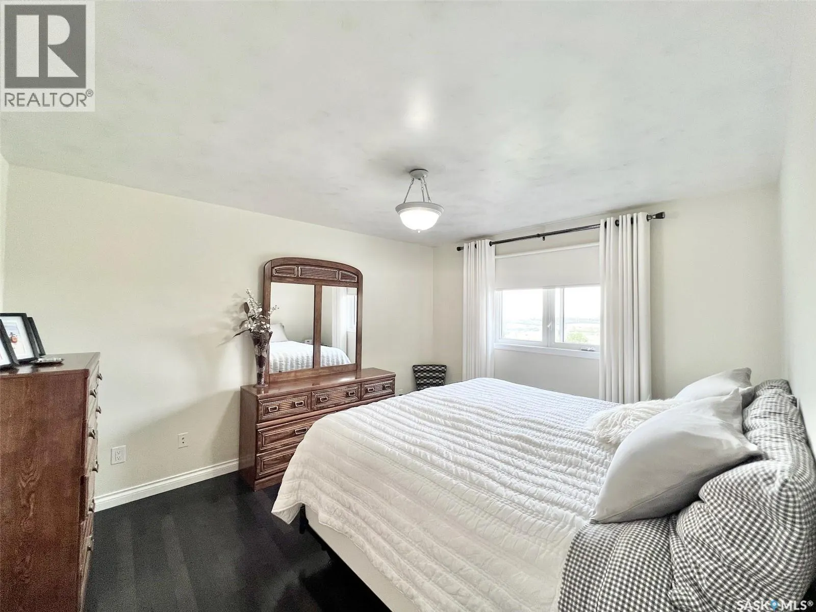 5 Poplar PLACE