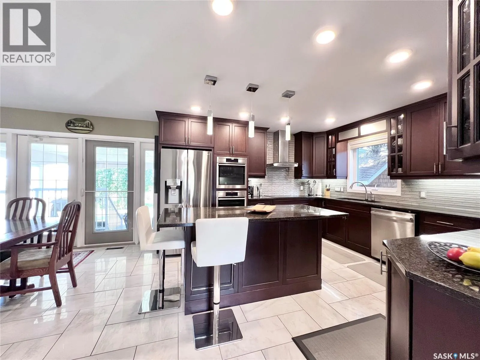 5 Poplar PLACE