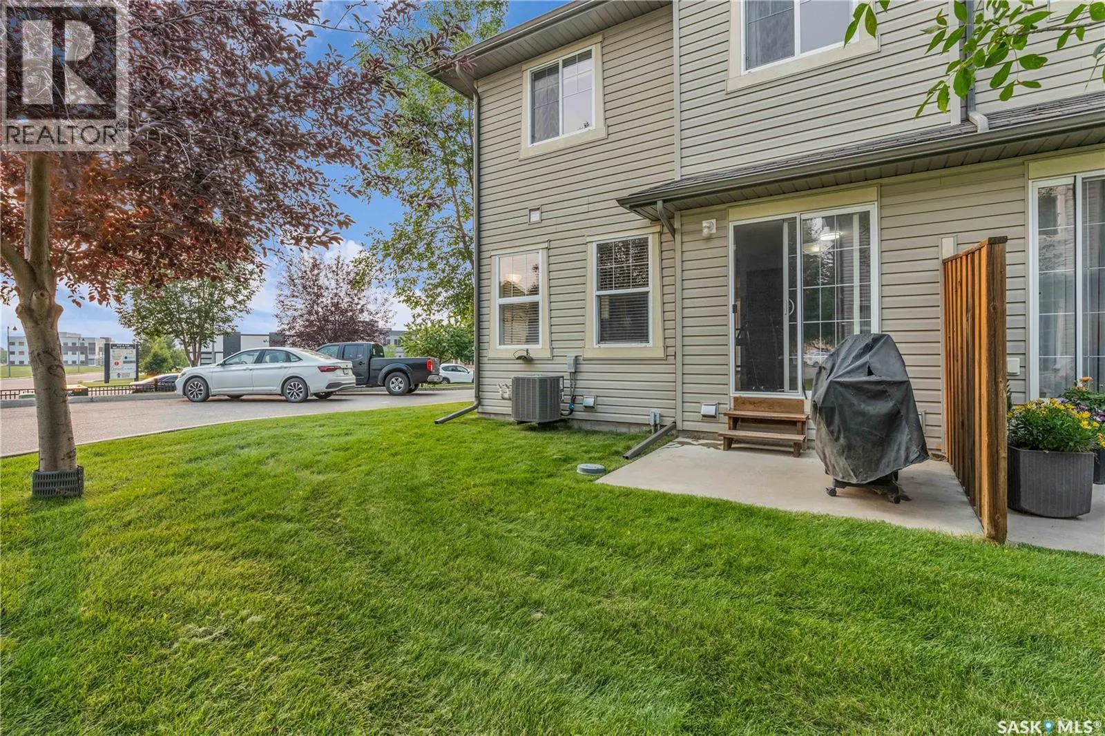 209 615 Lynd CRESCENT