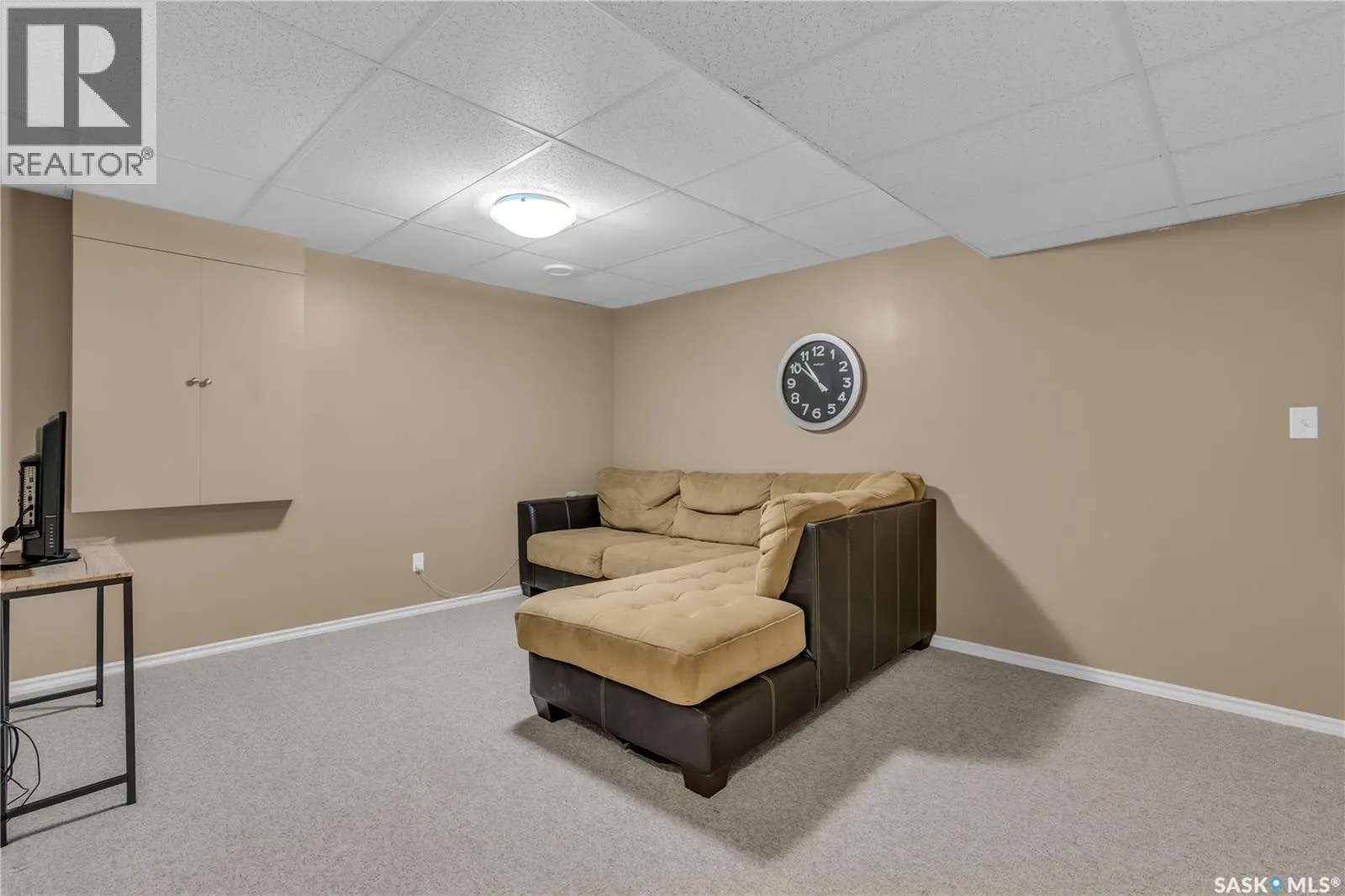 209 615 Lynd CRESCENT