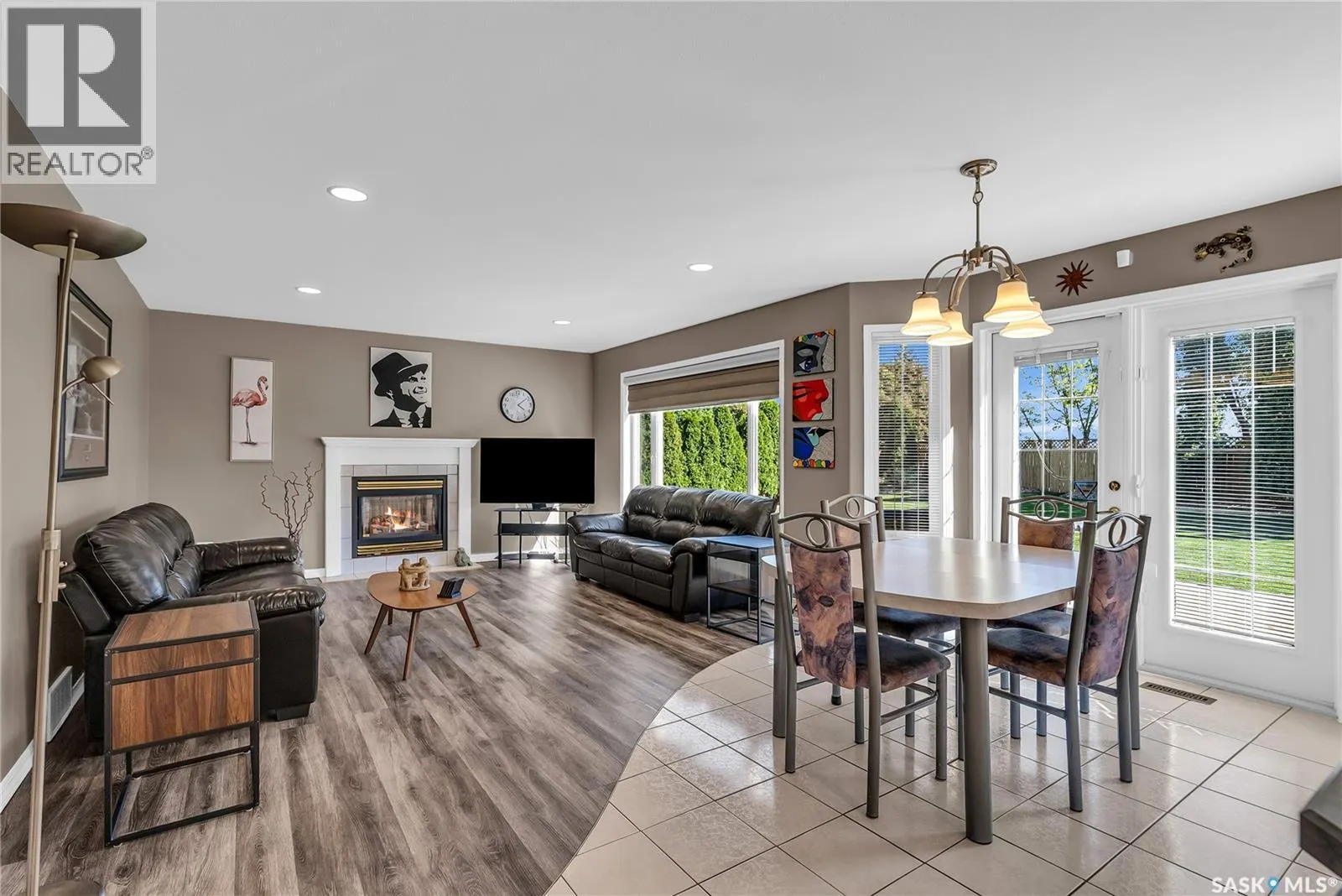 318 Mendel COVE