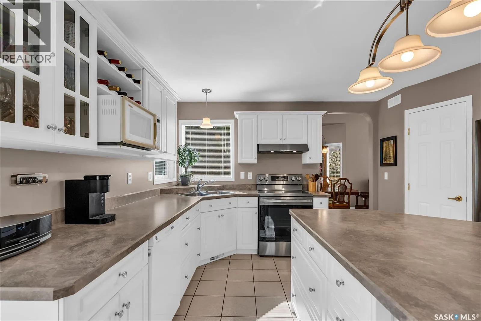 318 Mendel COVE
