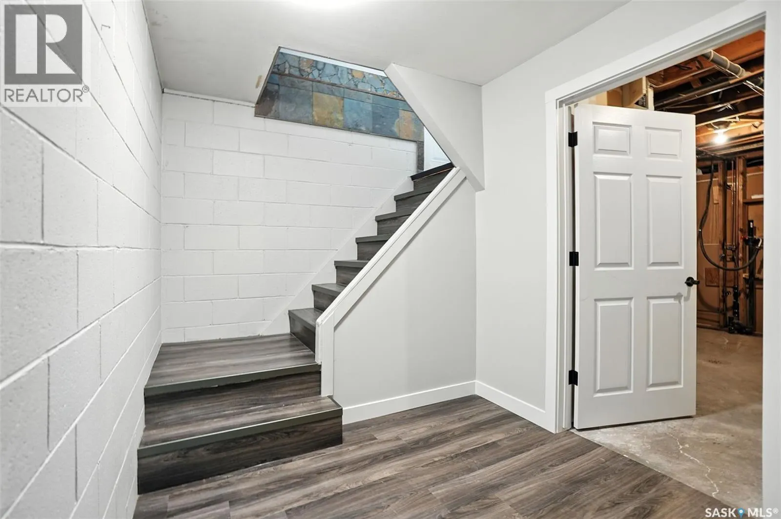 2616 20th STREET W