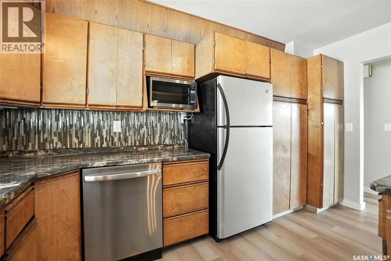 2616 20th STREET W