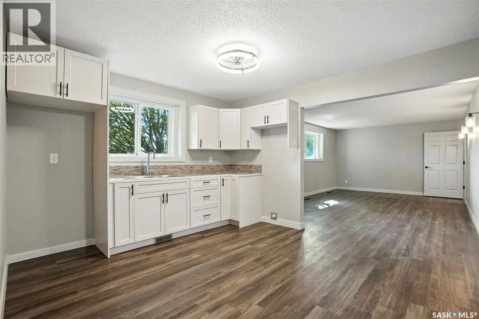 2616 20th STREET W