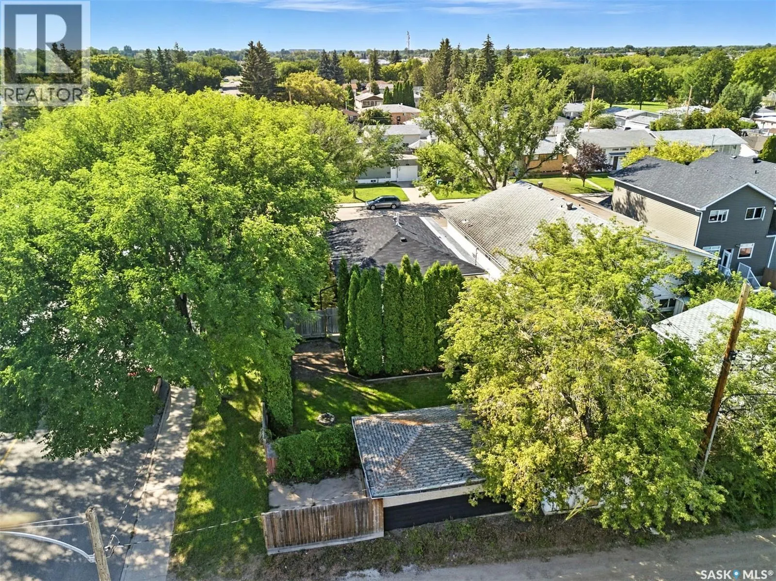 2616 20th STREET W