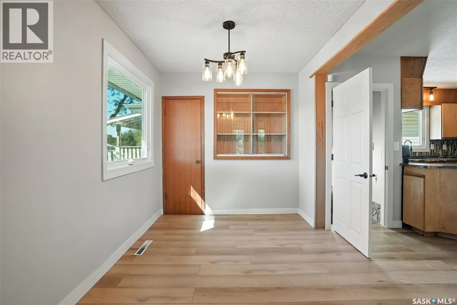 2616 20th STREET W