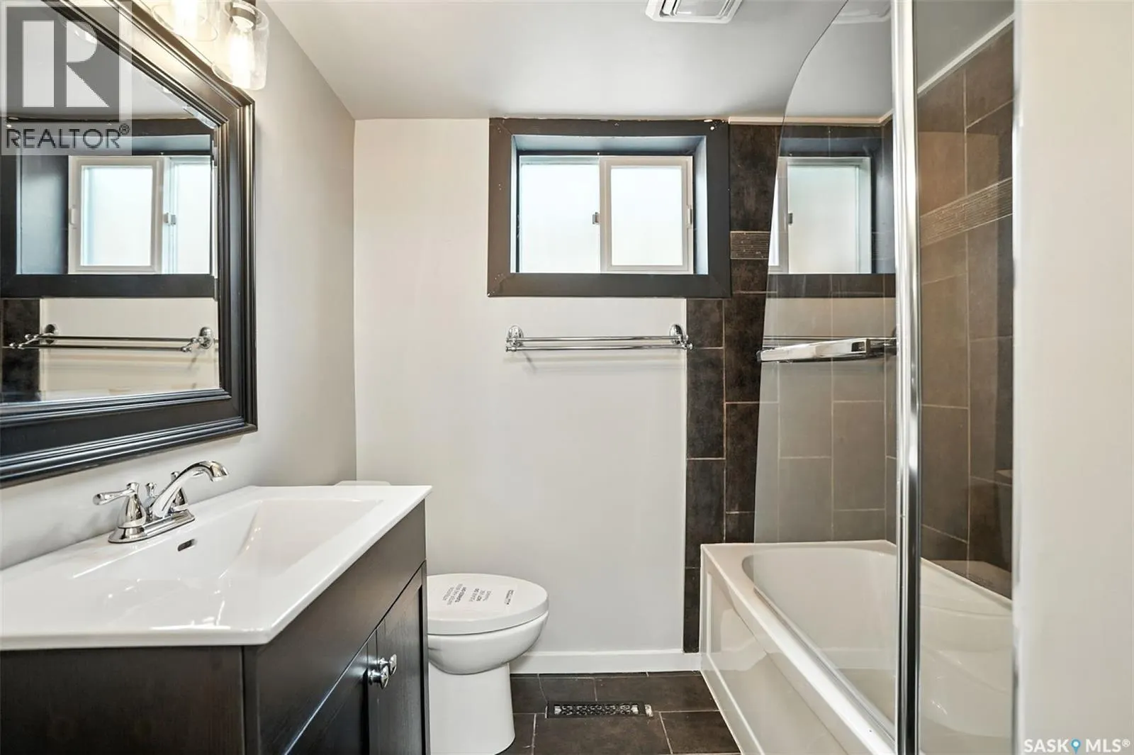 2616 20th STREET W