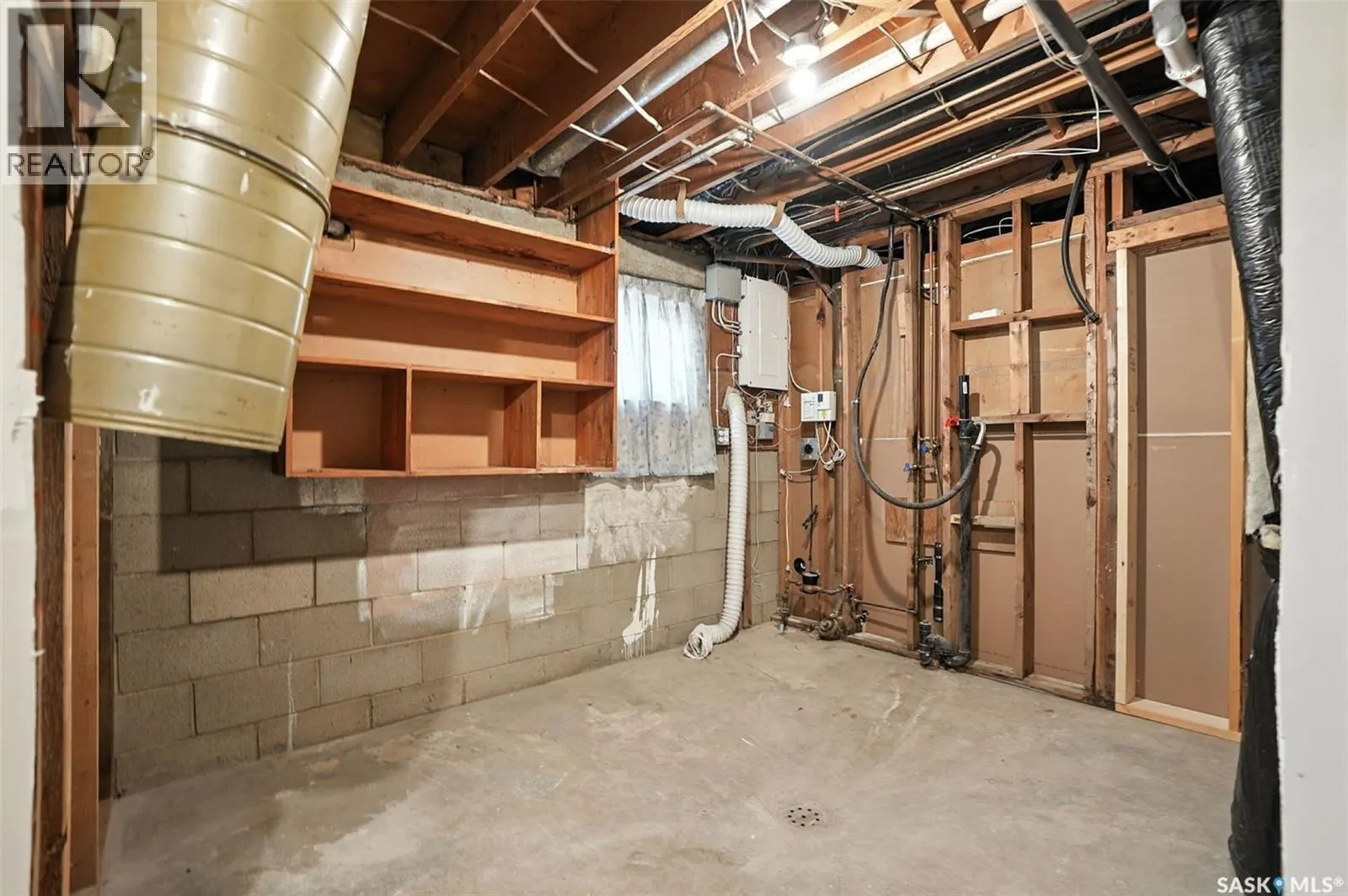 2616 20th STREET W
