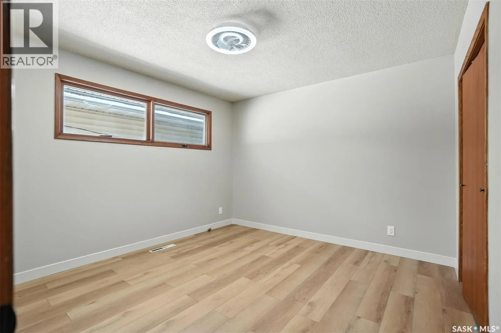 2616 20th STREET W
