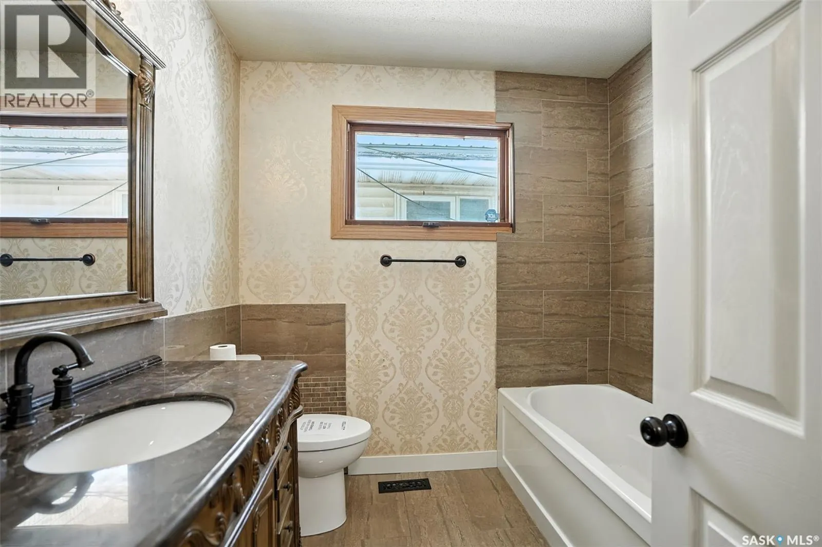 2616 20th STREET W